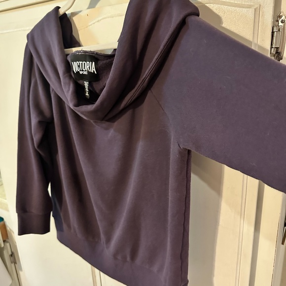 VICTORIAS SECRET SPORT Off the Shoulder Sweatshirt - Picture 5 of 9